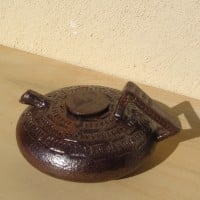 Theiere brune et rouille