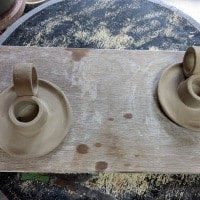 Bougeoirs en séchage