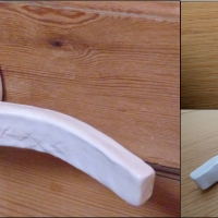 Poignée de porte blanche