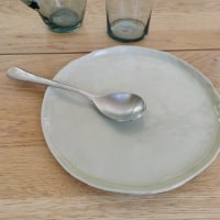 Assiette céladon