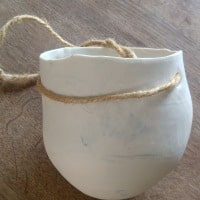 Suspention en porcelaine